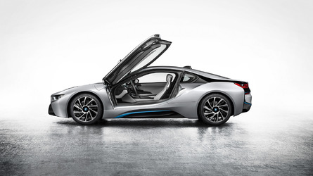 i8